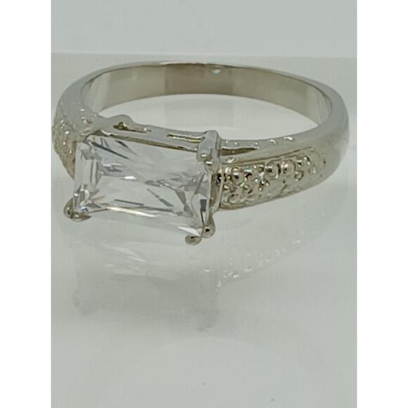 Vintage White Gold Plated CZ Engagement Ring 3.0 Carat Radiant Cut Stone Size 9 - Picture 4 of 10